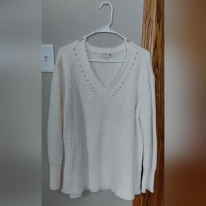 SO Women's Cream V-Neck Sweater
